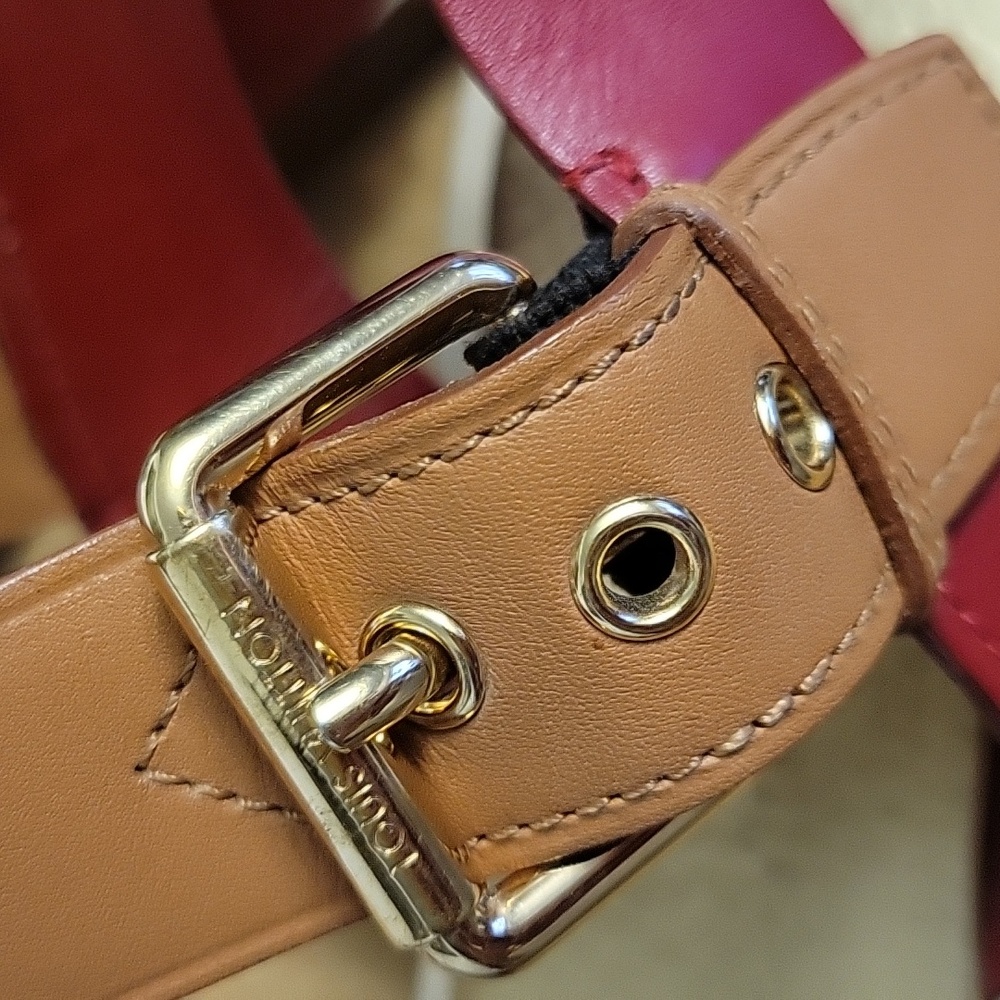 Louis Vuitton Red and Tan Leather Sandals - Picture 15 of 15